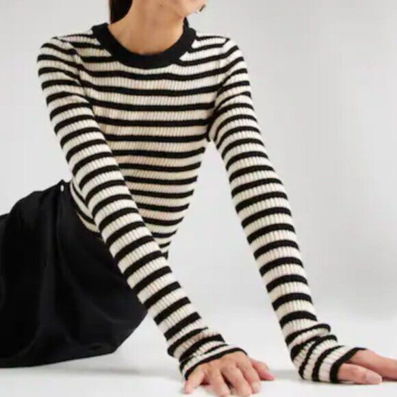 GAP Brooklyn Rib Knit Striped Crew Sweater - Black/Ivory/Gold - Picture 4 of 10